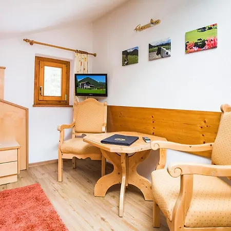 Gaestehaus Fitsch Obsteig Exterior photo