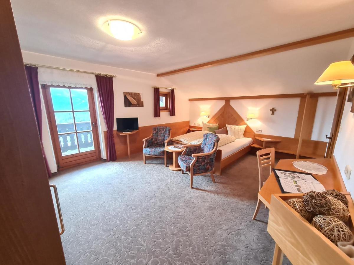 Farm stay Gastehaus Fitsch *