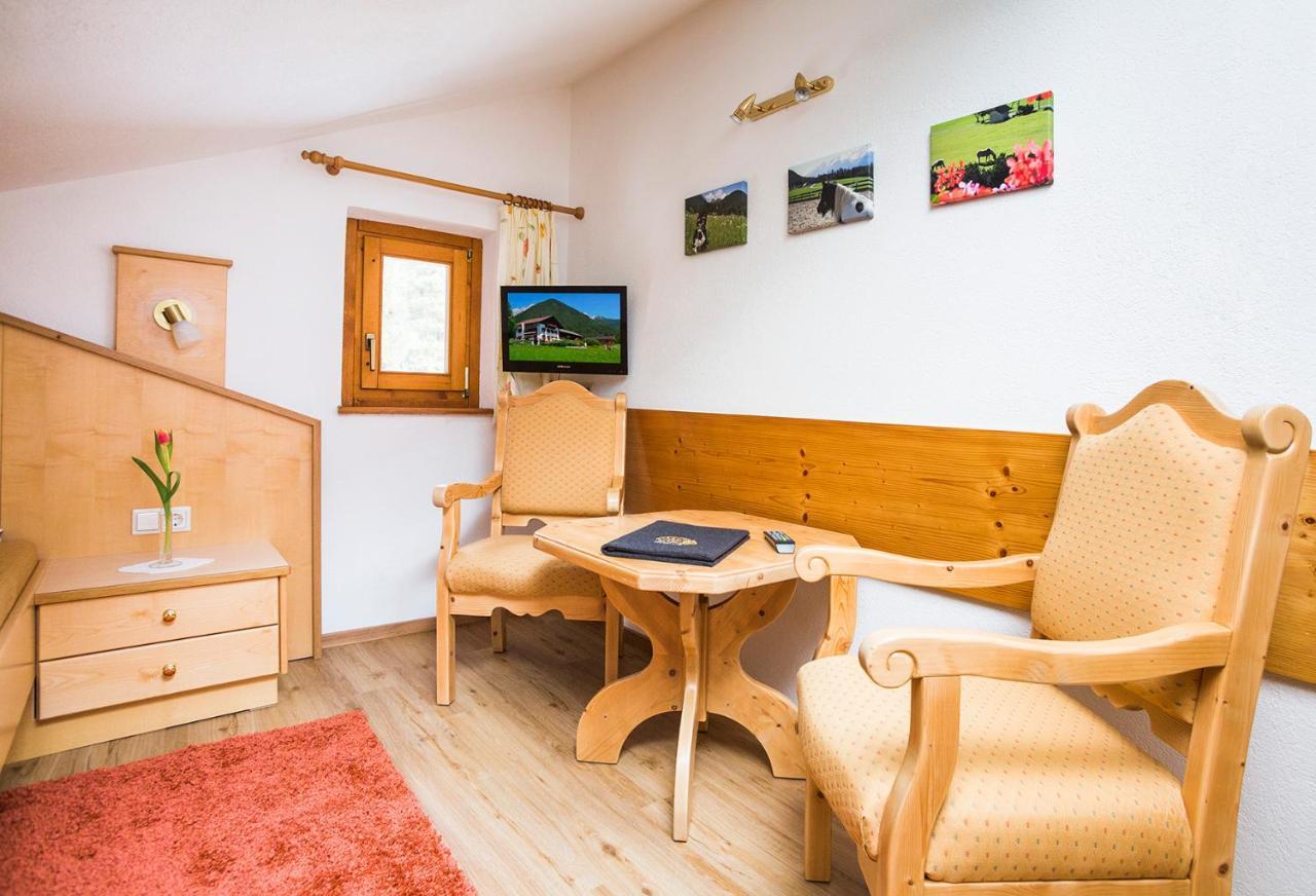 Farm stay Gastehaus Fitsch *